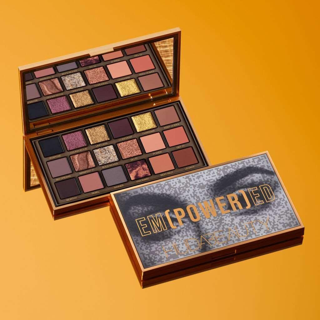 Huda Beauty Empowered Eyeshadow Palette Cosmetic Holic
