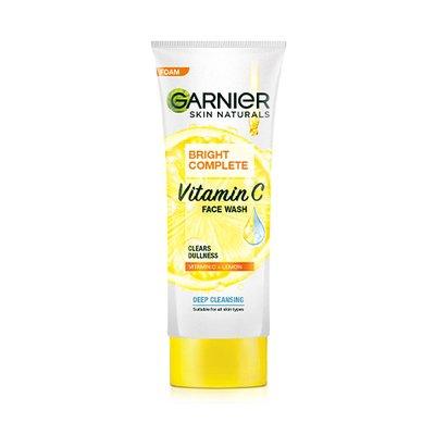 Garnier-Bright Complete Vitamin C Face Wash-100ml - Cosmetic Holic